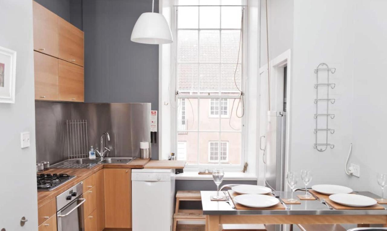 Royal Mile Apartment إدنبرة المظهر الخارجي الصورة